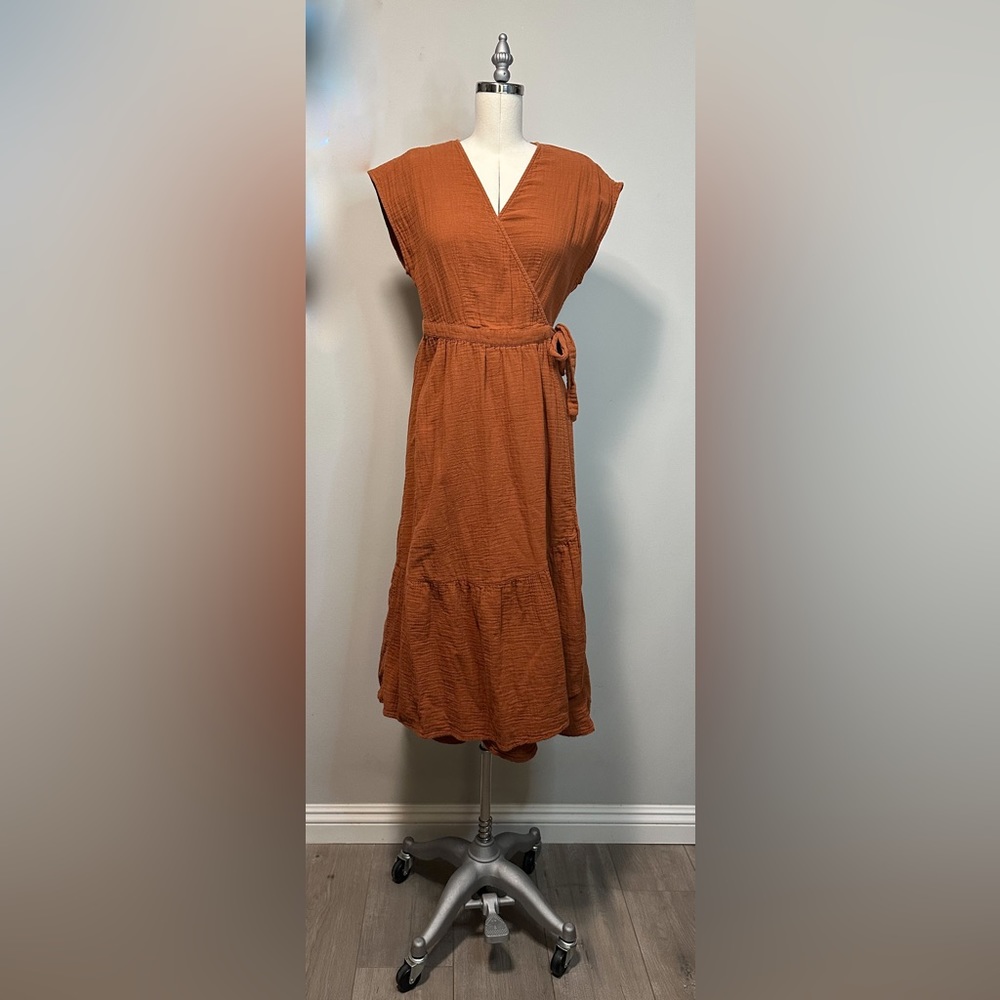 Universal Thread Brown/Burnt Orange Midi Wrap Dress Size Small